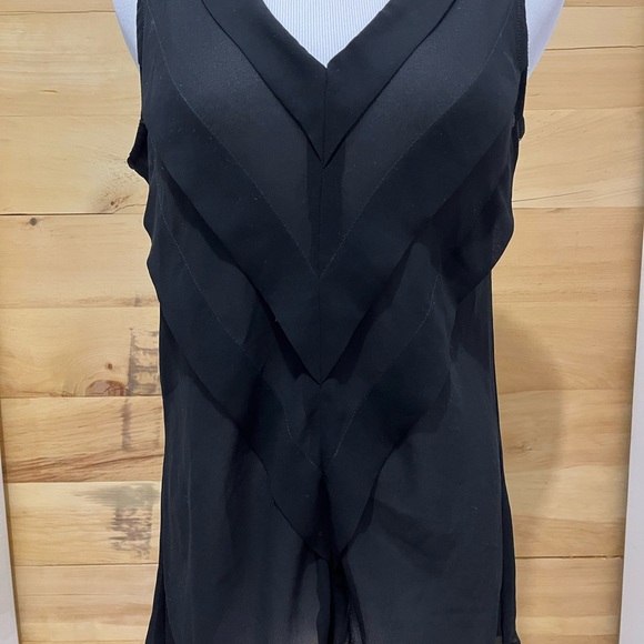 Black sleeveless tank top blouse from Simons Size M - Picture 2 of 5